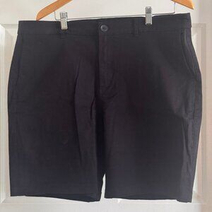 Saks Fifth Avenue Men's Black Cotton Flat-front Shorts w/ a 7" Inseam